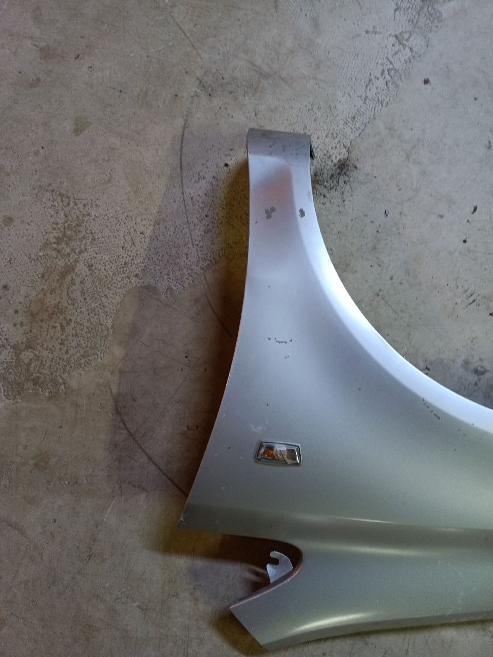 Front left wing Corsa D