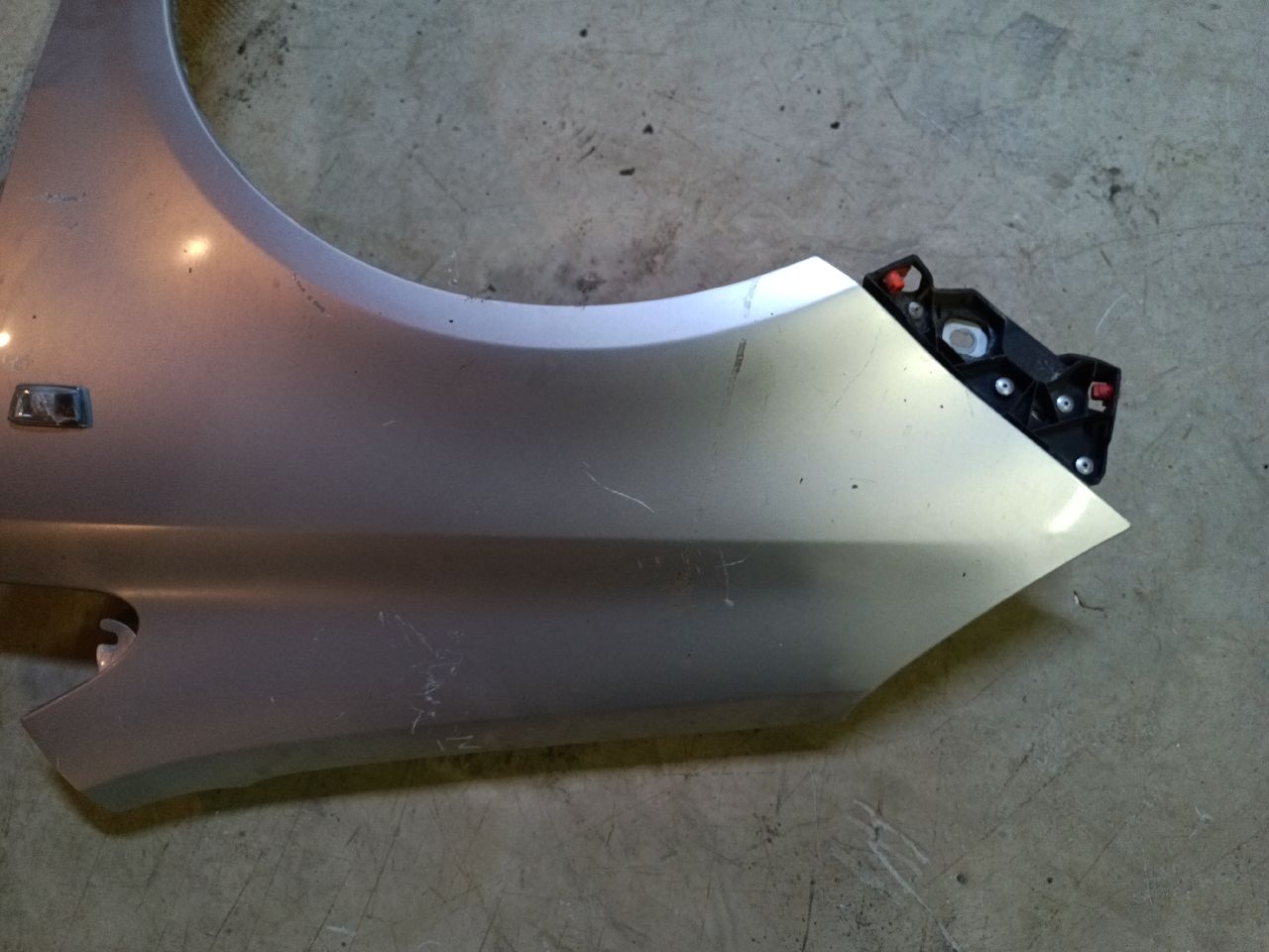 Front left wing Corsa D