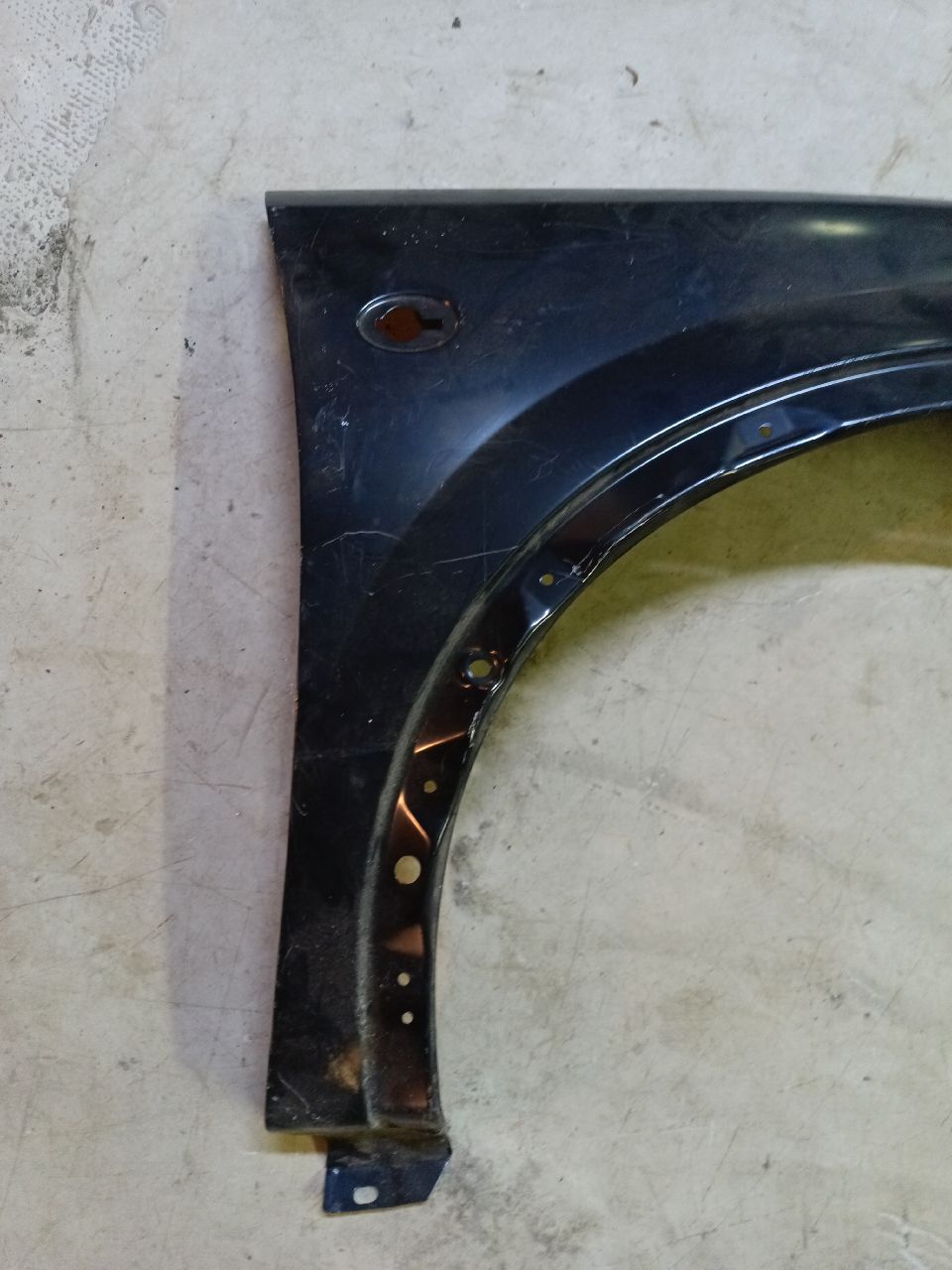 Front right fender