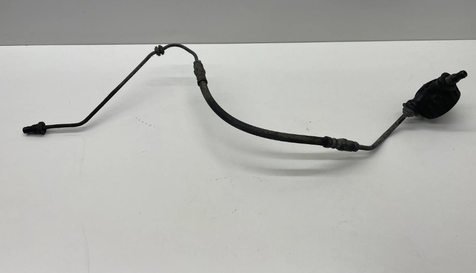 Tuyau cylindre récepteur d'embrayage Opel Insignia A