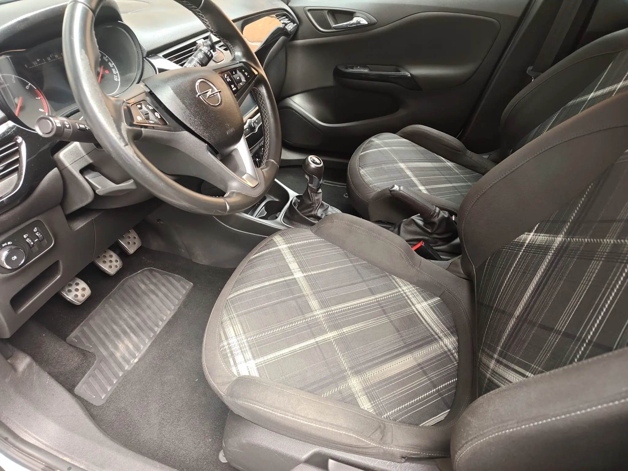 corsa 2018 5 portes