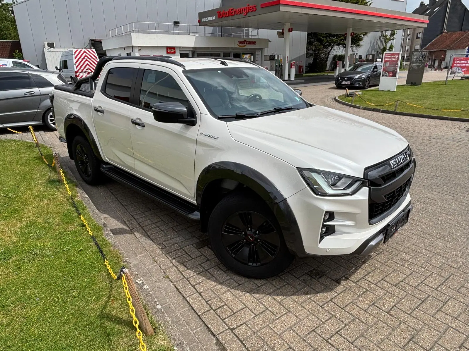 izuzu d-max